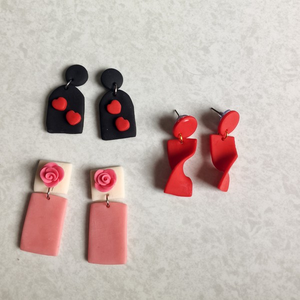 KalaaSiddhi heart and red earrings