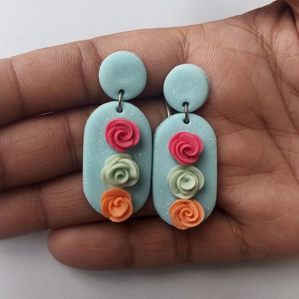 KalaaSiddhi blue rose earrings